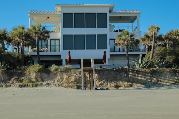 How can you experience the local music scene on a UK cruise?